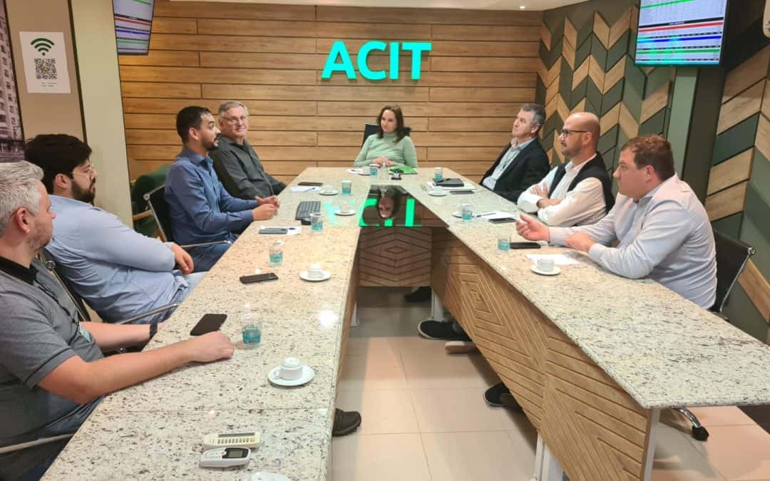 ACIT recebe membros do Conselho Municipal de Trabalho, Emprego e Renda em reconhecimento às iniciativas de promoção de emprego e renda