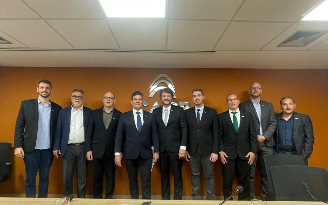 Presidente da ACIT e Comitiva de Toledo se reúnem com o Senador Sergio Moro em Brasília